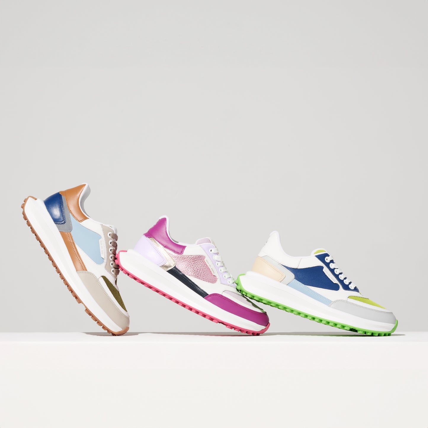 Blue Golf Shoes, Cognac Golf Shoes, Lightweight Women's Golf Shoes Duca del Cosma, Spikeless Golf Shoes, Waterproof Golf Shoes.