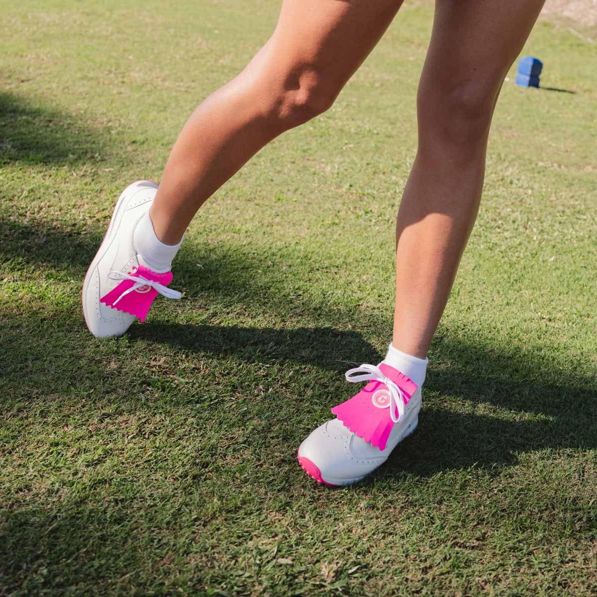 Bellezza 2 - White/Pink – Duca del Cosma Global